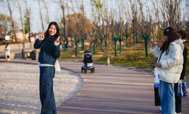 海淀“阿那亚”藏不住了！“白沙滩”成新晋热门打卡地