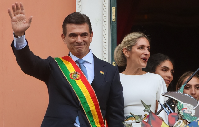 又出现一个中国伙伴倒向美？撕毁合同，把矛头对准了中国