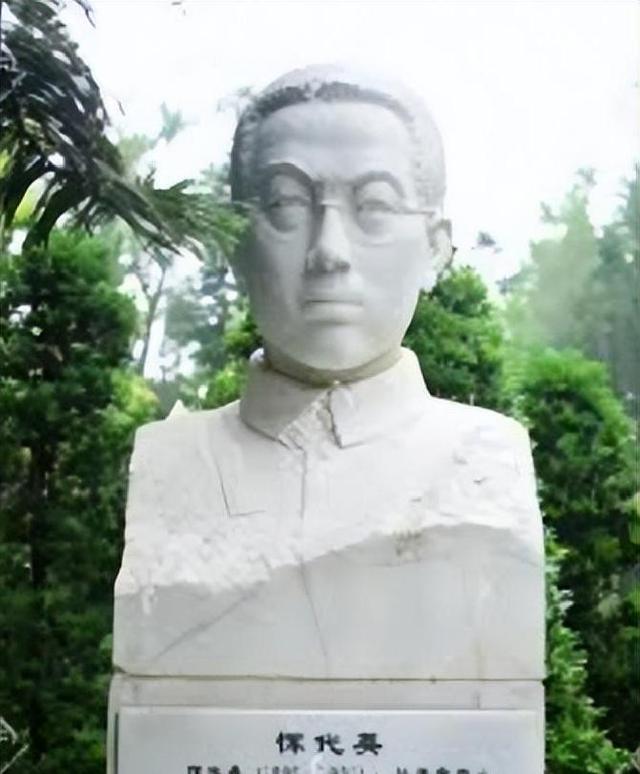 他是毛主席最钦佩的人，周恩来提起他时，毛主席：此人胜我十倍