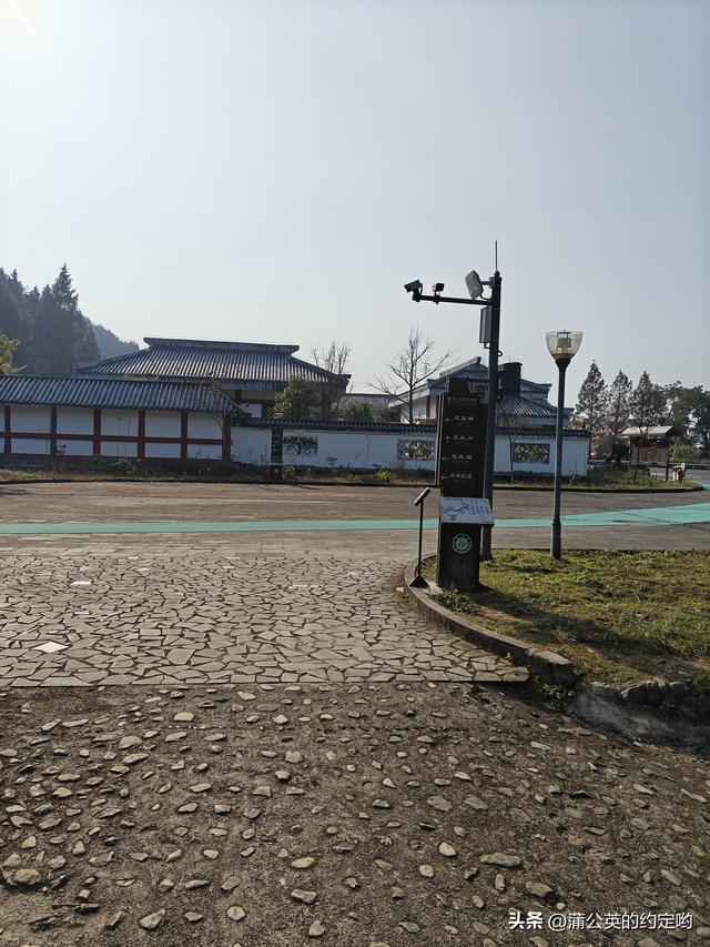 再游宕渠文化游，感受千年历史沉积