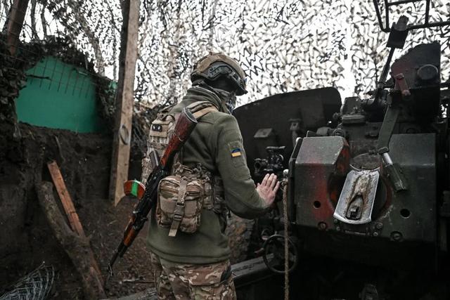 【今日关注】普京：俄军在整个前线掌握主动权！泽连斯基急喊盟友