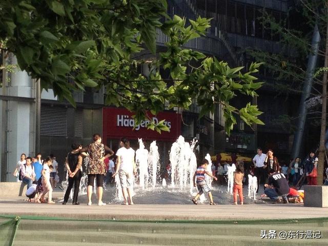 两小时济南速写：泉水泡着的城市，藏着多少人间烟火