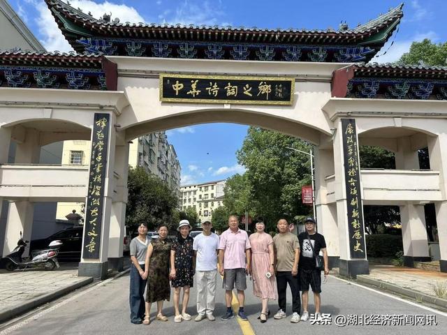 横沟桥诗记：从铁轨铿锵到诗声琅琅