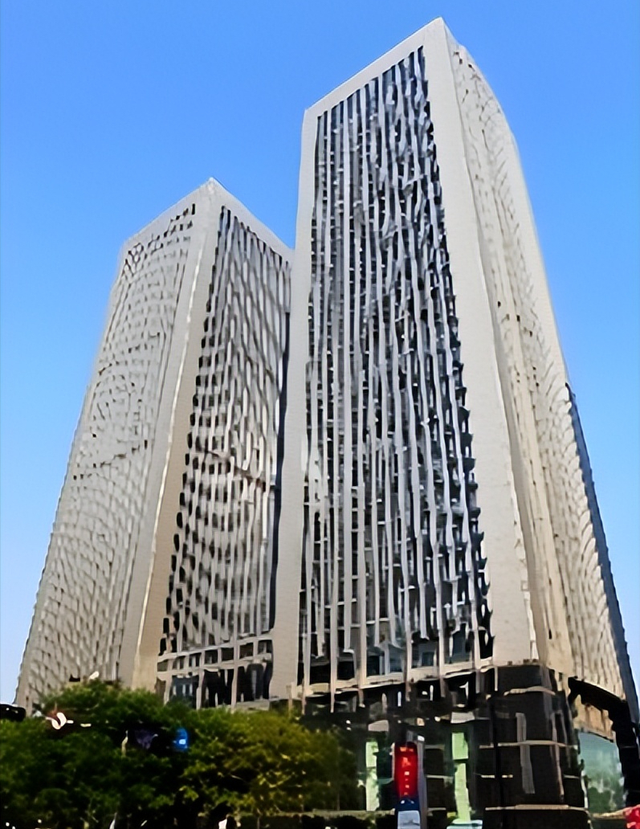 太原府东街褪去千年政务光环，住建厅撤离老城区最后省级机关搬迁