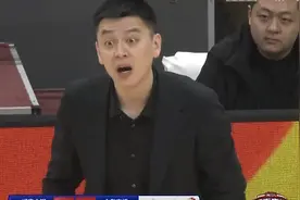 大韩咬牙，李晓旭愤怒！赵继伟羞愧，杨鸣摇头！该给郭艾伦道歉了图片
