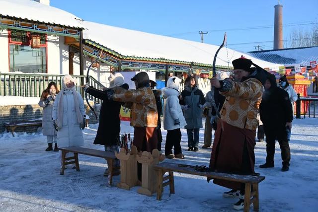 爱辉区第八届满族颁金节暨四嘉子满族乡第三届“莫勒真”大会盛装启幕