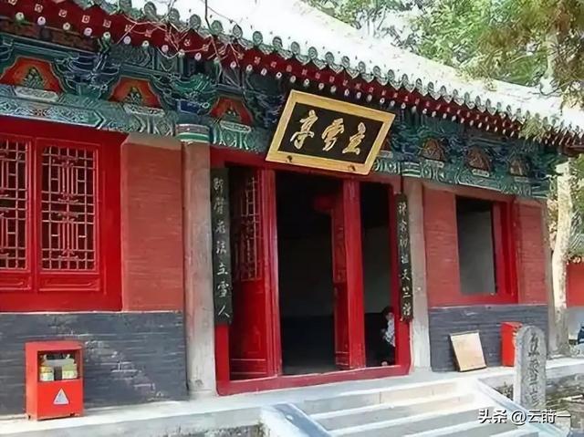 离谱！郑州特大暴雨！少林寺拒绝游客入屋避雨！理由引发网友争议