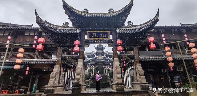 松溉古镇：在雨丝里缝补的一段旧时光