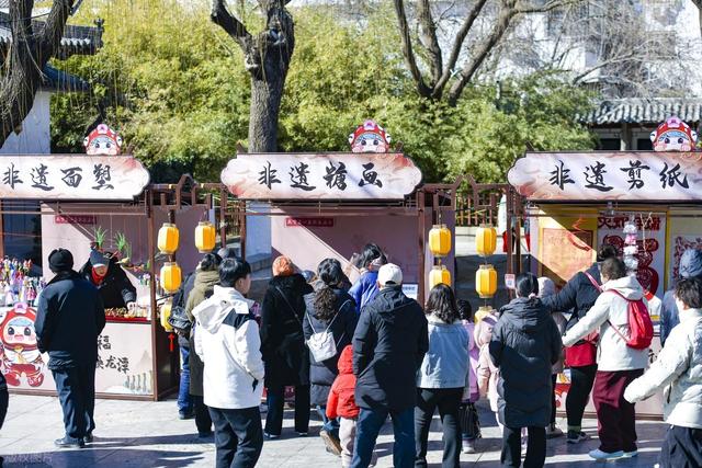 2025上半年旅游报告出炉，32亿人次出游，最大黑马竟是他们？