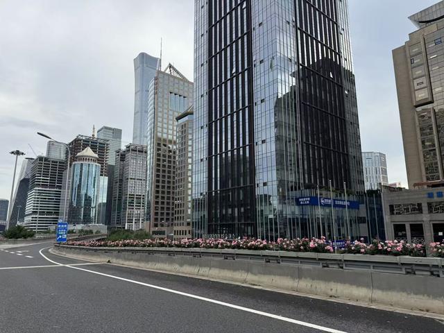 这很中国！长安街10座花坛植入80年历史变迁——