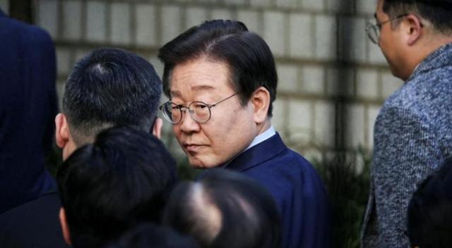 首尔爆发反华游行，韩国人疑惑：为什么中国人没有一丁点害怕？