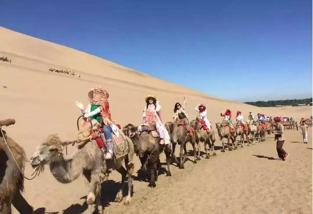 为何中国人在节假日都不愿意去旅游了，反而选择待在家中？