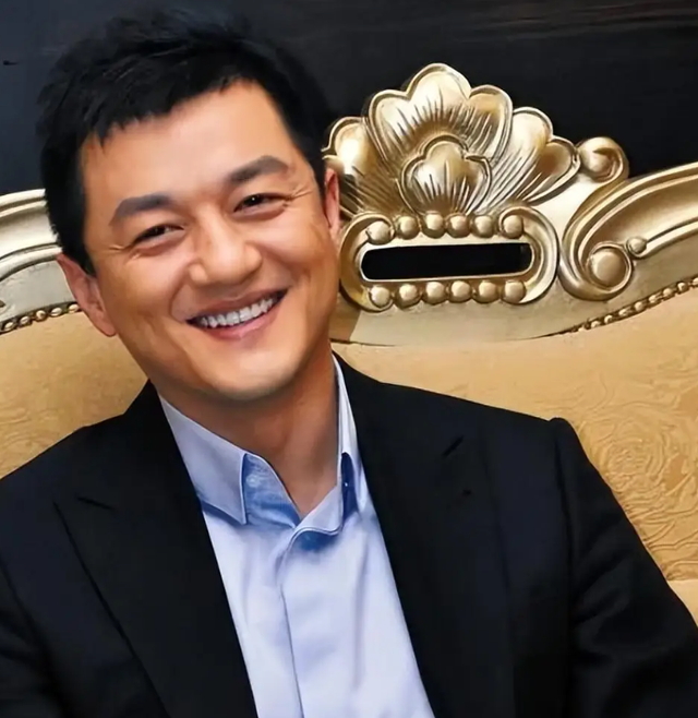 演都不演了？李国庆给李亚鹏捐款不到24小时，恶心的一幕出现了