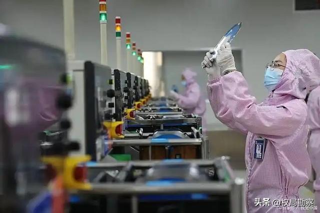 安世风波落幕！荷兰急撤部长令，中国芯片“反杀”才刚开始