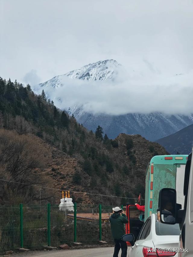 两人一车川进青出自驾游 三