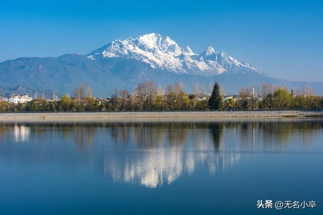 大理古城和丽江古城都去过，说句实话，两者相比差距不是一般的大