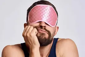 美妆想割男人，该进驻海马体照相馆图片