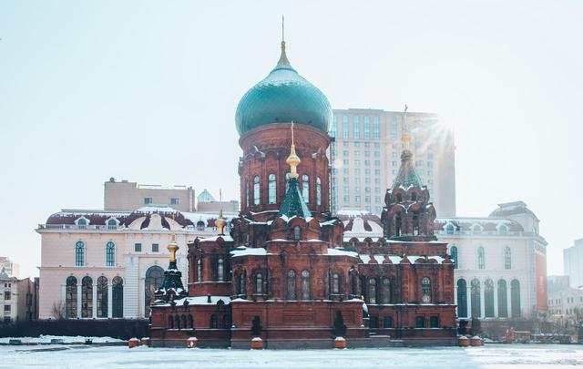 南方三十度北方已降雪！哈尔滨旅游还会火爆吗，现在来赏雪正当时