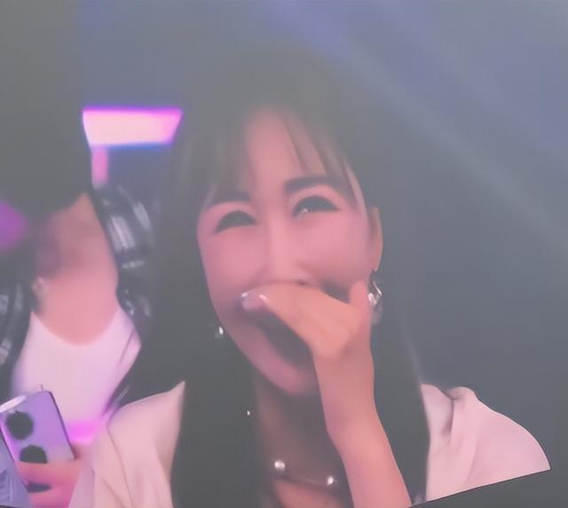 一场演唱会彻底印证岳云鹏真实人品，原来为他撑腰的，不止郭德纲