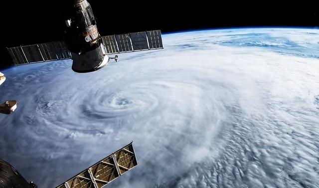 中美俄卫星定位精度差距太大！美0.1米，俄1.5米，中国北斗是多少