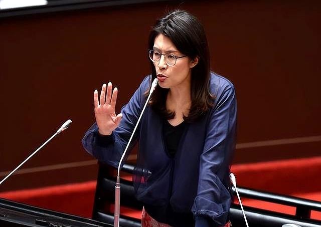 美国万万没想到，大陆对台使出最绝的一招：邀请日本自卫队到北京