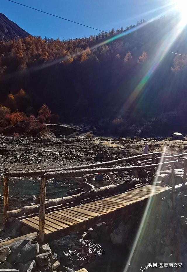 #阿坝头条#理小路，有人称之为川西的独库公路
