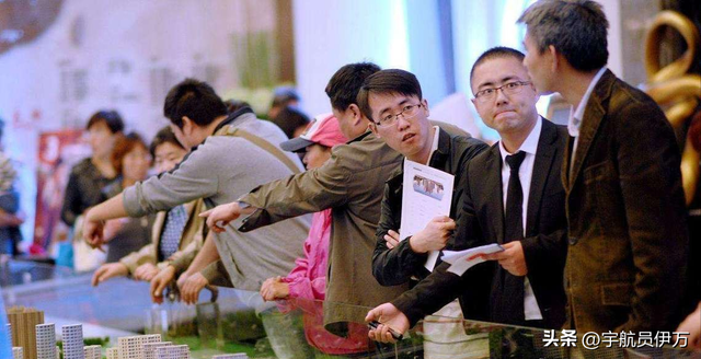 人口告别世界第一？二孩催生无效后，国家终于向住房出手了