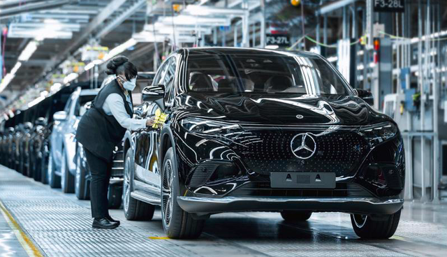 德国外长急电北京求和，王毅外长翻出旧账，一句话亮清对德红线