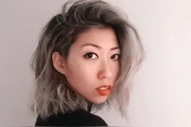 曲婉婷发视频放生蚊子，呼吁大家选择善良，本人却躲在加拿大潇洒图片