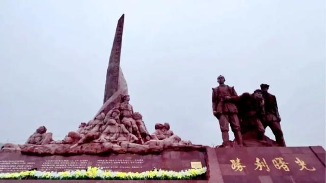 “铁腚大巴”甘南线第四站：山河印证，红色精神永不凋零