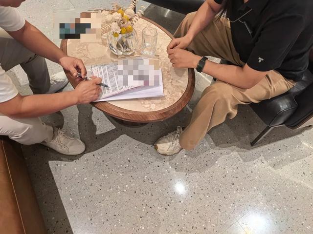 上海有人连夜出动看房