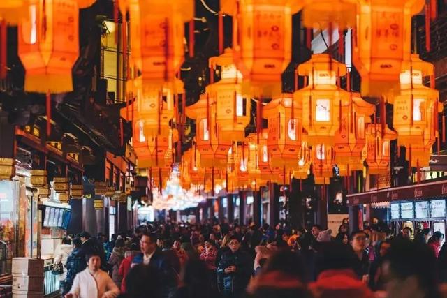 定了定了‼️2025新津普兴街道大型灯笼秘境集市-美食非遗嘉年华将于9月29号启幕→