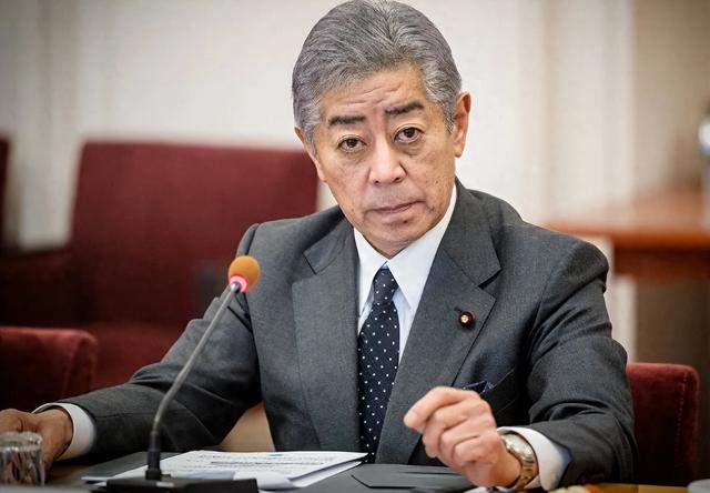 中方确认取消访问日本，王毅外长一番话说得很直白，警告日方不要自取其辱！石破茂罕见提出“反省”