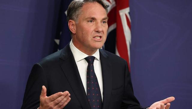 雷达照射事件升级：澳大利亚介入力挺日本，中国大使当场驳回抗议