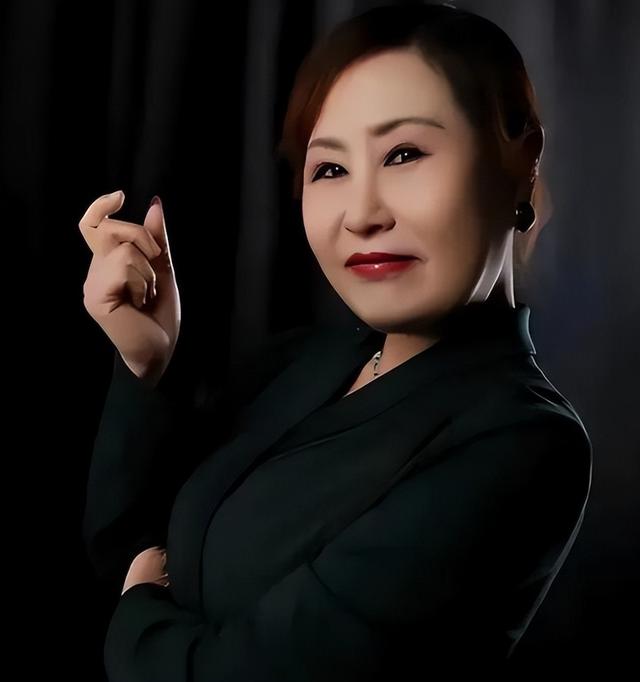 封杀4年后，49岁赵薇又有消息	，因胃癌去世传闻 5个月前就真相大白