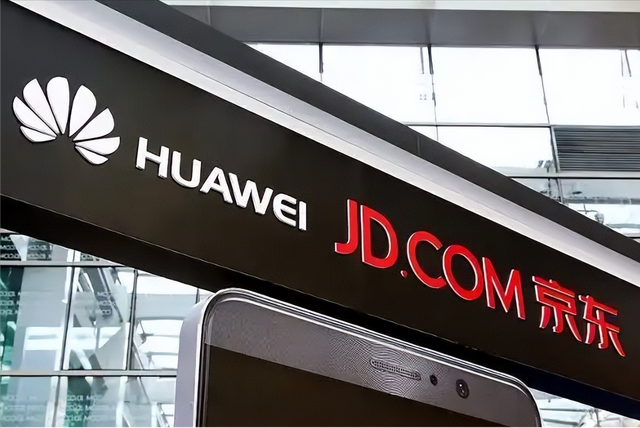 不造壳不装芯只攒局！京东造车图一乐？刘强东新车给雷军上了一课