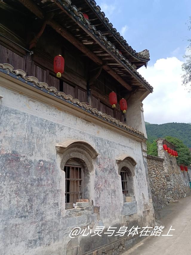宁波东出发，一天玩转三门七个小众景点，随手一拍就是桌面壁纸。