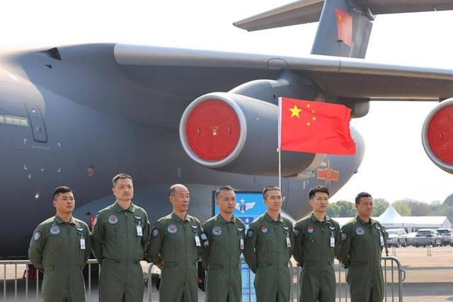 攻不了也守不住？中国空军在西藏上空，被印度空军足足欺负了40年