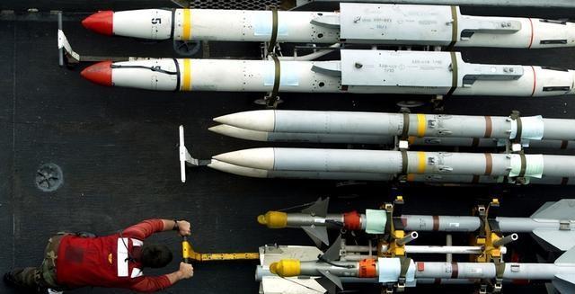 日本刚把导弹拉上阵地！仗还没打：美军上将就告诉日本一个坏消息