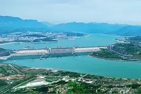 历史上的今天：11月6日【淮海战役拉开序幕/三峡工程开始截流】图片