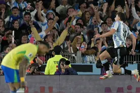 阿根廷4:1战胜巴西 获南美区首张美加墨世界杯入场券图片