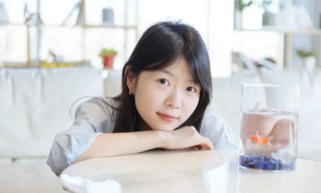 女人这两个“私密地带”一旦允许你碰，她就是动了真情！