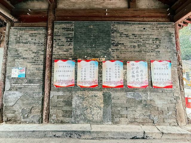 北京国宝级王府，曾经每年开放一天，如今腾退后破败不堪一片狼藉