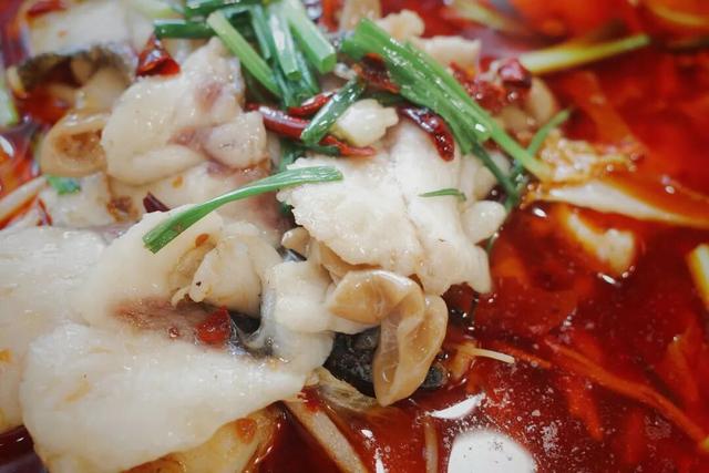 心甘情愿为它“发福”！这座小城的美食，连吃三天都不够～