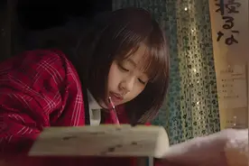 年轻人不考研去考公了，乡镇公务员比港大硕士“香”图片