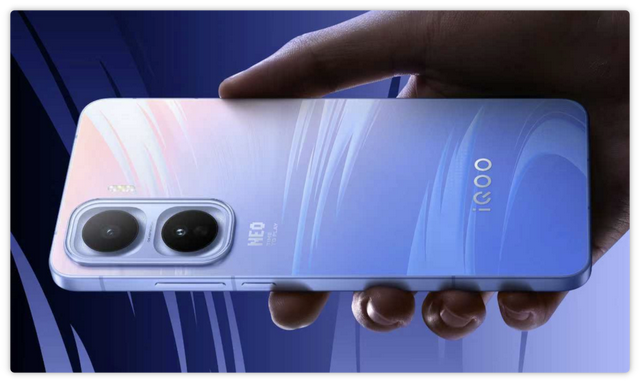 “违背传统”的升级！iQOO Neo11全面曝光，还考虑红米K80至尊版吗