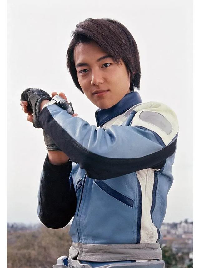 你相信光吗——奥特曼家族大全集