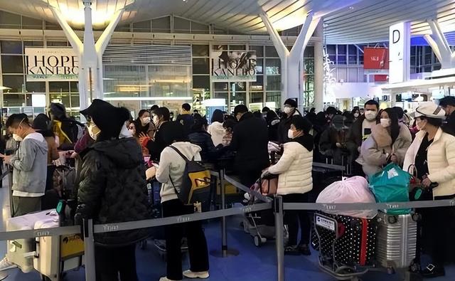 大量日本游客涌入北京，打着旅游幌子不去旅游不吃美食，为啥来？