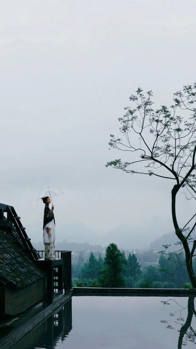 秋崃 | 深秋微凉，正好躲进邛崃山里泡个汤！