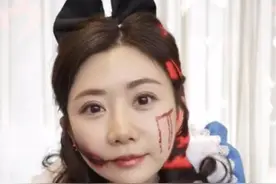 福原爱万圣节扮鬼表情忧郁，关江宏杰什么事？图片